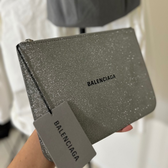 Balenciaga silver leather clutch - Picture 1 of 4